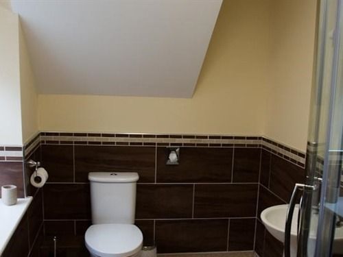 Cambrian Inn Tredegar ภายนอก รูปภาพ